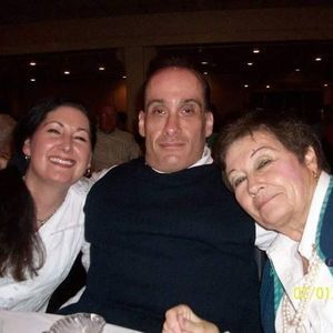 Meet your Posher, Tom